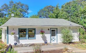 Bonita Cottage On Sherman